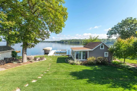 $2,998,000 | 1503 Milwaukee Street, Delafield, WI 53018