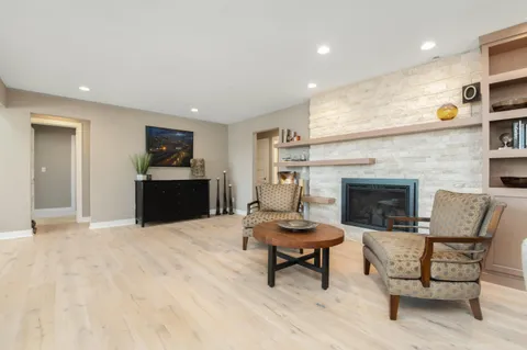 $2,998,000 | 1503 Milwaukee Street, Delafield, WI 53018