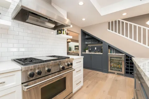 $2,998,000 | 1503 Milwaukee Street, Delafield, WI 53018