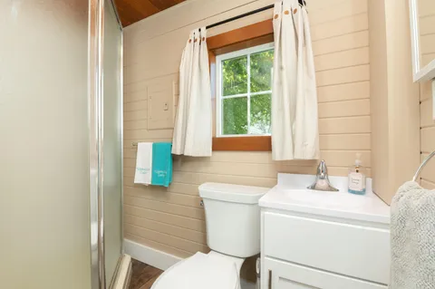 $2,998,000 | 1503 Milwaukee Street, Delafield, WI 53018