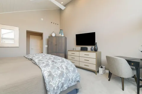 $2,998,000 | 1503 Milwaukee Street, Delafield, WI 53018