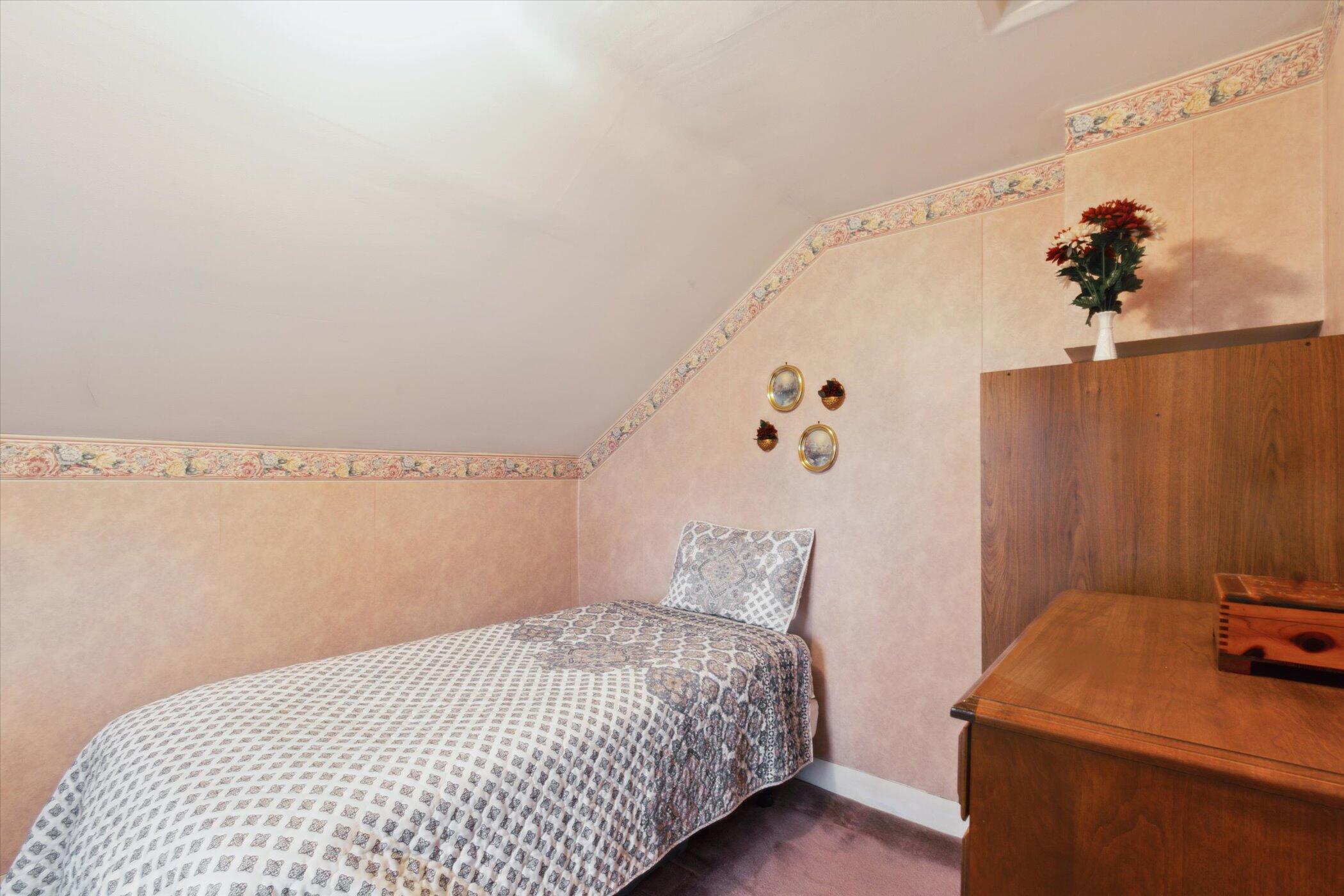 6946 Whites Bridge Road Belding, MI 48809 - Photo 20 of 38 23-6946-Whites-Bridge-Road-Belding-MI-48