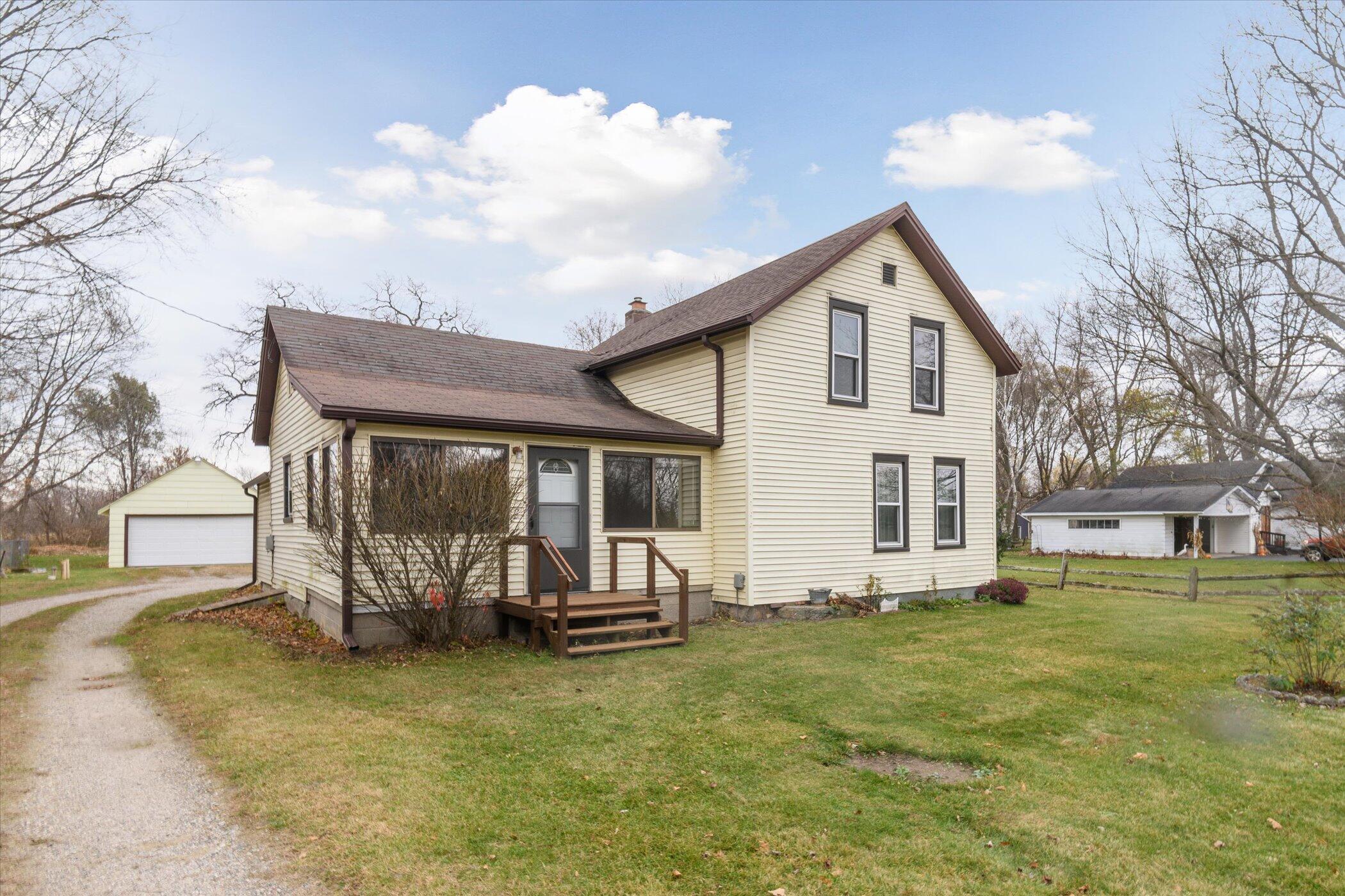 6946 Whites Bridge Road Belding, MI 48809 - Photo 2 of 38 02-6946-Whites-Bridge-Road-Belding-MI-48