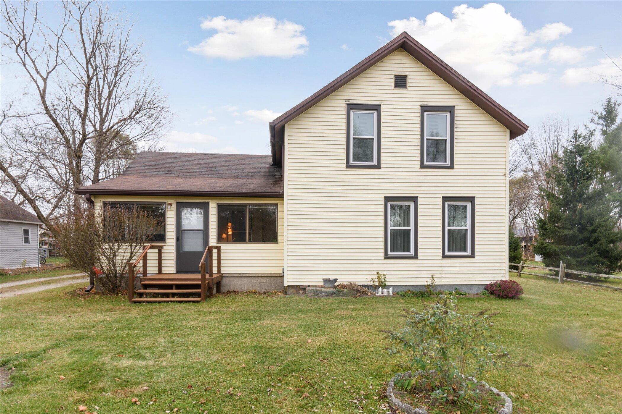 6946 Whites Bridge Road Belding, MI 48809 - Photo 3 of 38 03-6946-Whites-Bridge-Road-Belding-MI-48