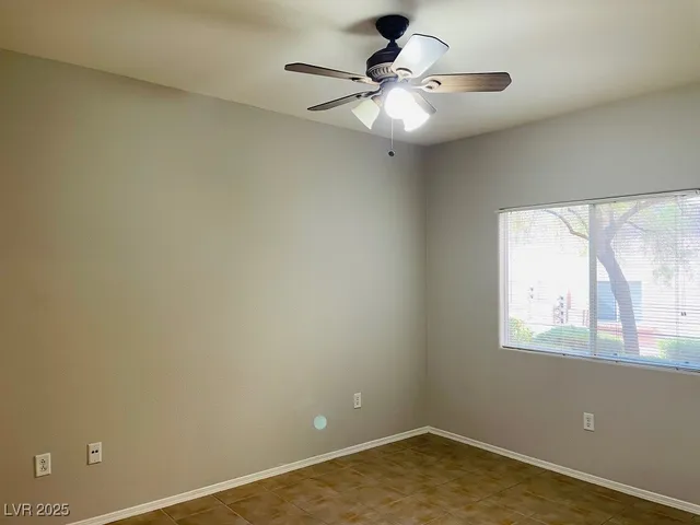 $1,550 | 1050 East Cactus Avenue, Unit 1117, Las Vegas, NV 89183