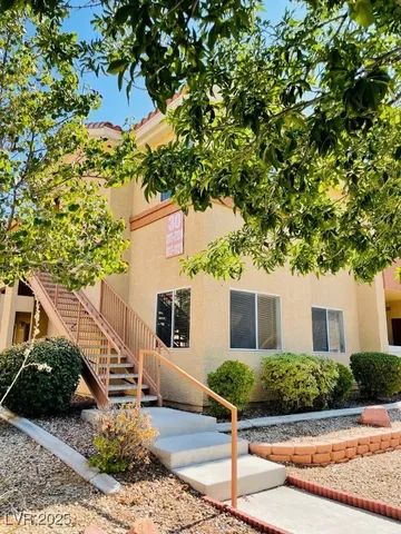 $1,550 | 1050 East Cactus Avenue, Unit 1117, Las Vegas, NV 89183