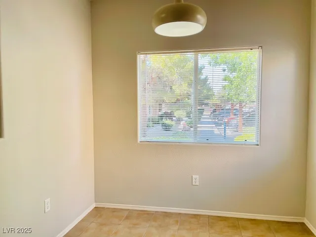 $1,550 | 1050 East Cactus Avenue, Unit 1117, Las Vegas, NV 89183