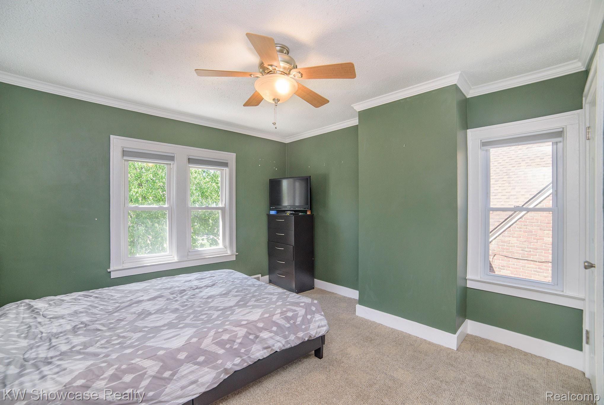 20 Ogemaw Road Pontiac, MI 48341 - Photo 16 of 19 PWM_7308.jpg