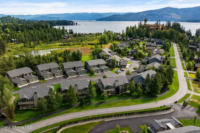 $765,000 | 511 Guthrie Place, Unit 502, Dover, ID 83825