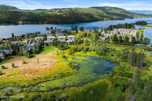 $765,000 | 511 Guthrie Place, Unit 502, Dover, ID 83825