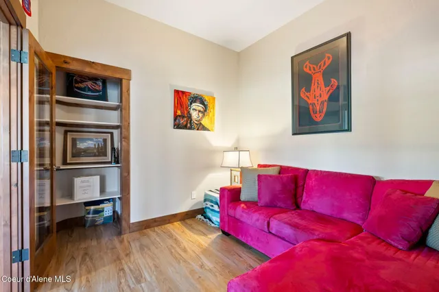 $765,000 | 511 Guthrie Place, Unit 502, Dover, ID 83825