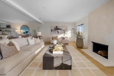 $2,195,000 | 4860 Park Drive, Carlsbad, CA 92008