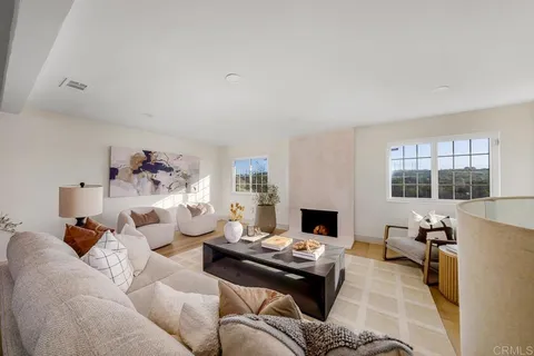 $2,195,000 | 4860 Park Drive, Carlsbad, CA 92008