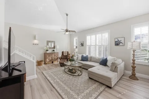 $739,900 | 109 Mainsail Circle, Jupiter, FL 33477