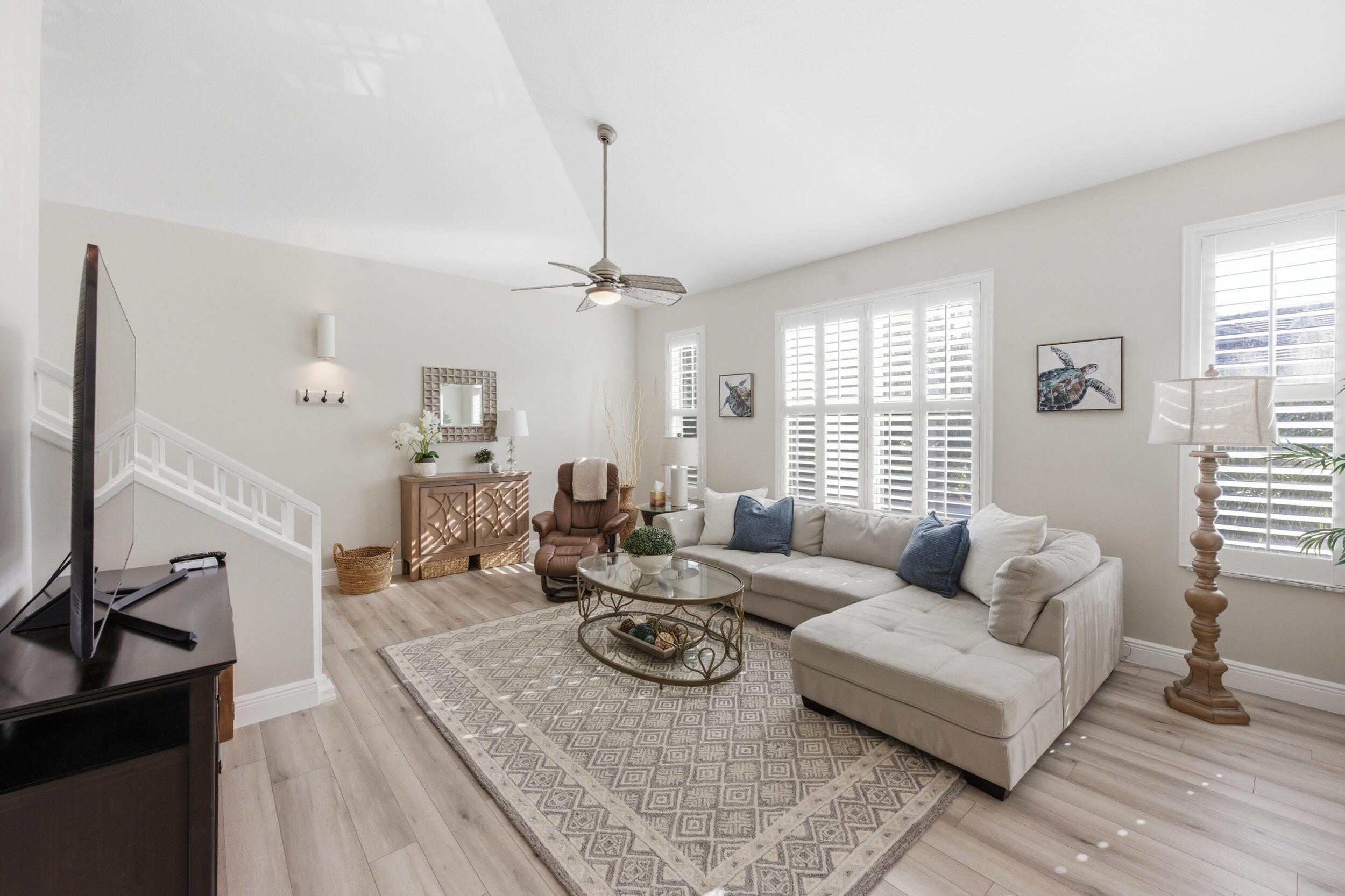 109 Mainsail Circle Jupiter, FL 33477 - Photo 10 of 70 10__jjl5743