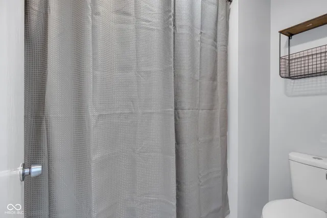 $235,000 | 9213 Sea Pine Lane, Indianapolis, IN 46250