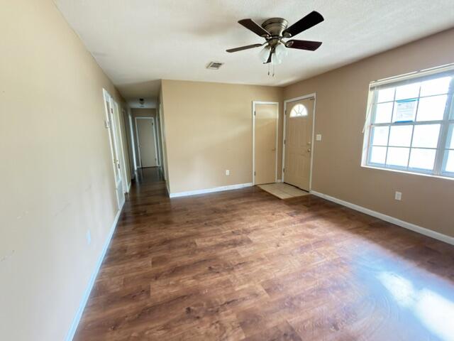 516 Forrest Court Crestview, FL 32539 - Photo 4 of 23 IMG_7757