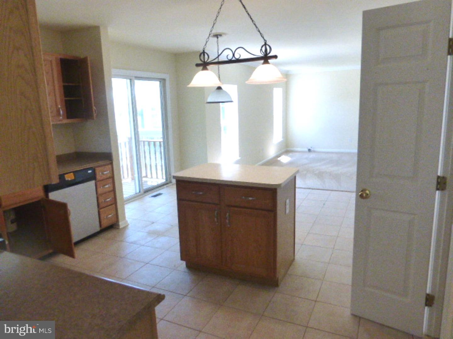 32 Cherry Tree Court Spring City, PA 19475 - Photo 7 of 17