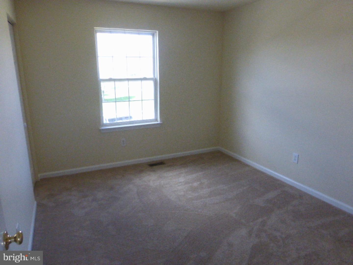 32 Cherry Tree Court Spring City, PA 19475 - Photo 10 of 17
