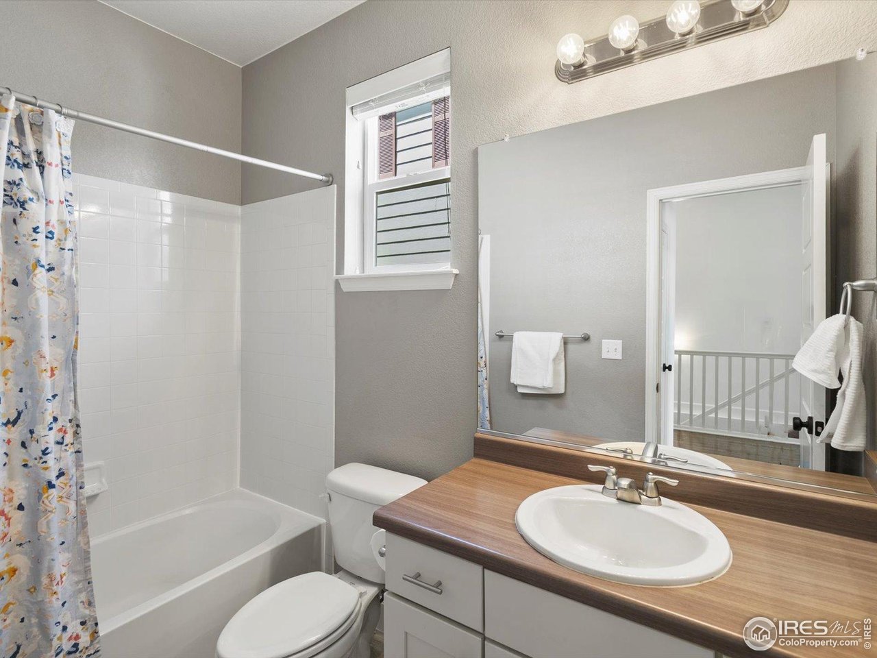 950 Sumner Way Erie, CO 80516 - Photo 18 of 40 First floor hall bath