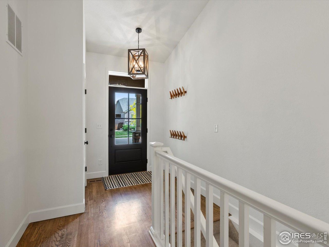 950 Sumner Way Erie, CO 80516 - Photo 3 of 40 Front entry