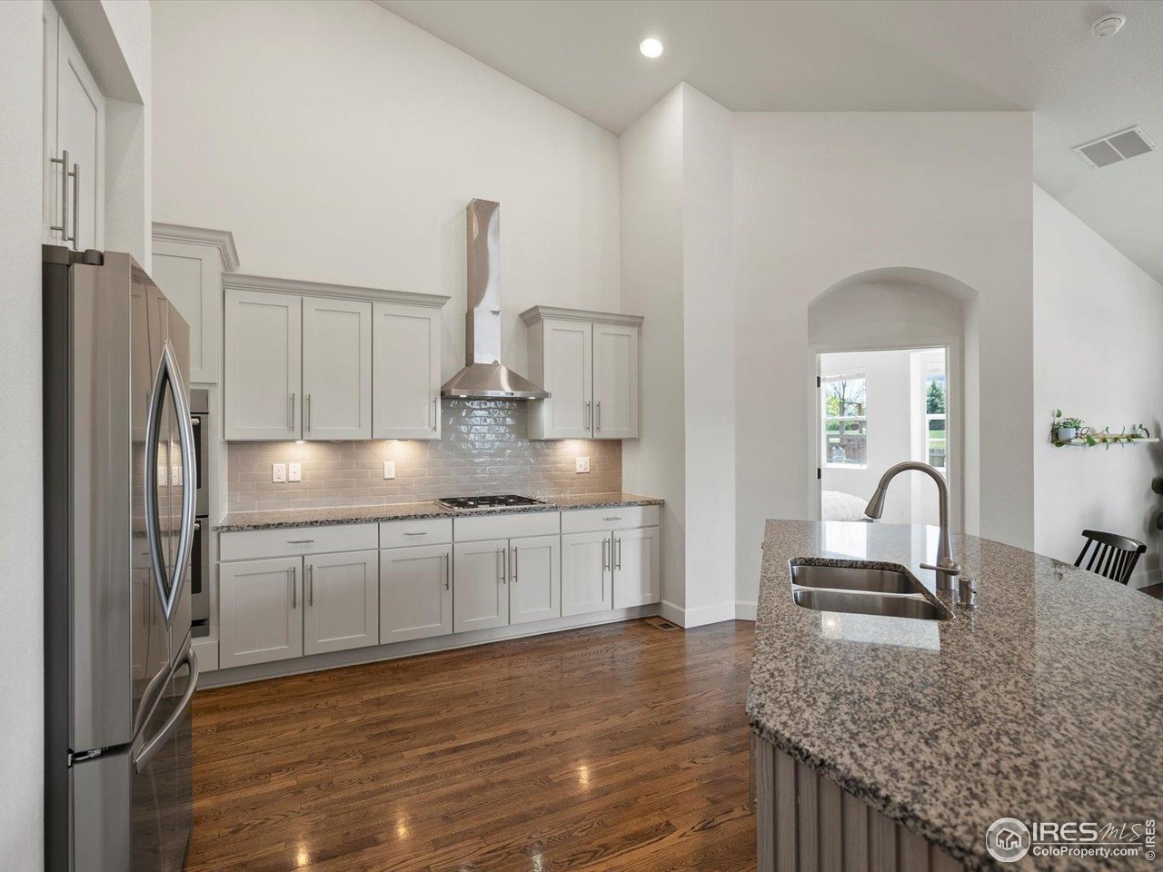 950 Sumner Way Erie, CO 80516 - Photo 8 of 40 Kitchen