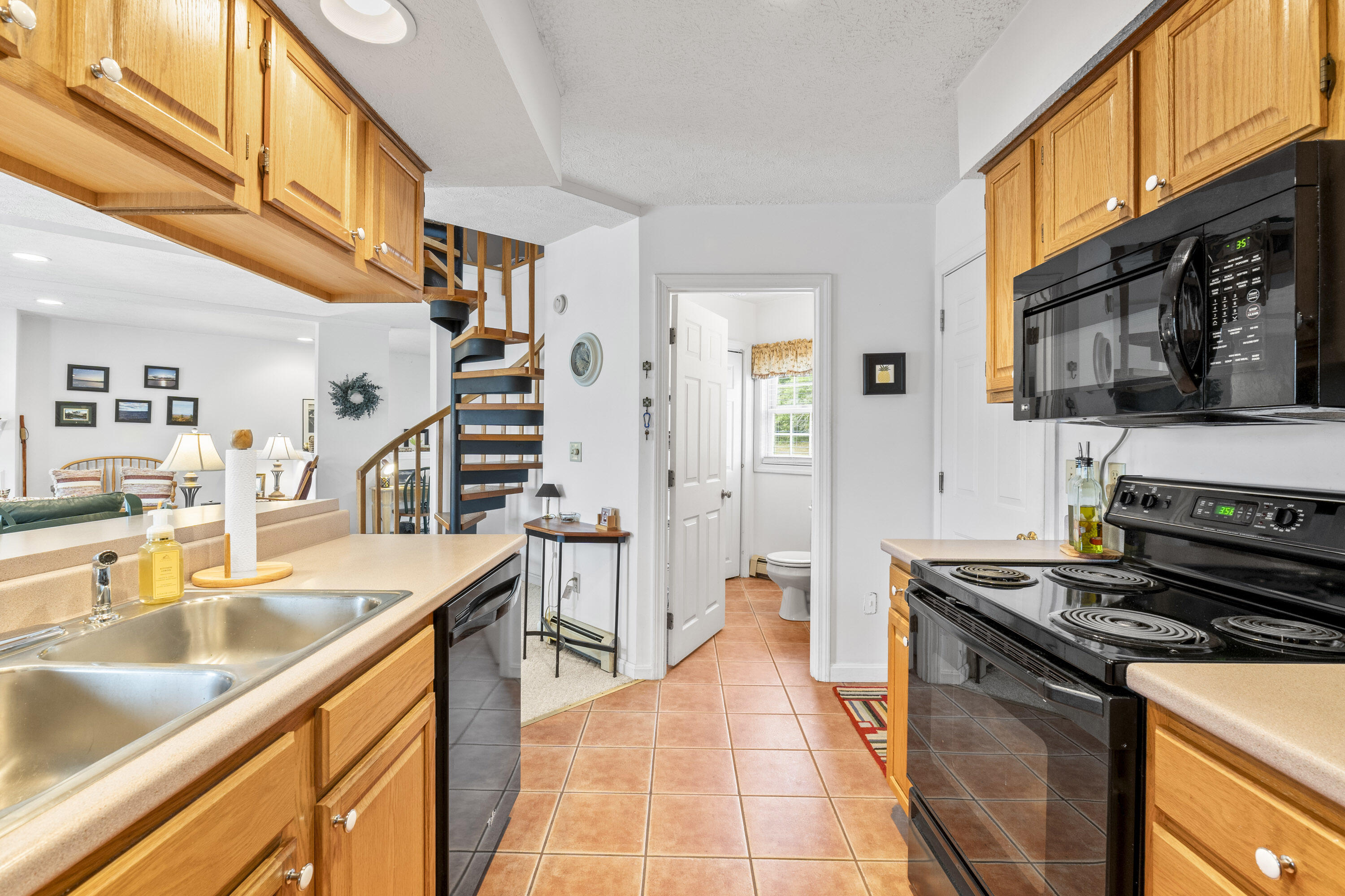 14 Lancelot Road, Unit 14 Naples, ME 04055 - Photo 22 of 68 14 Lancelot Rd_123