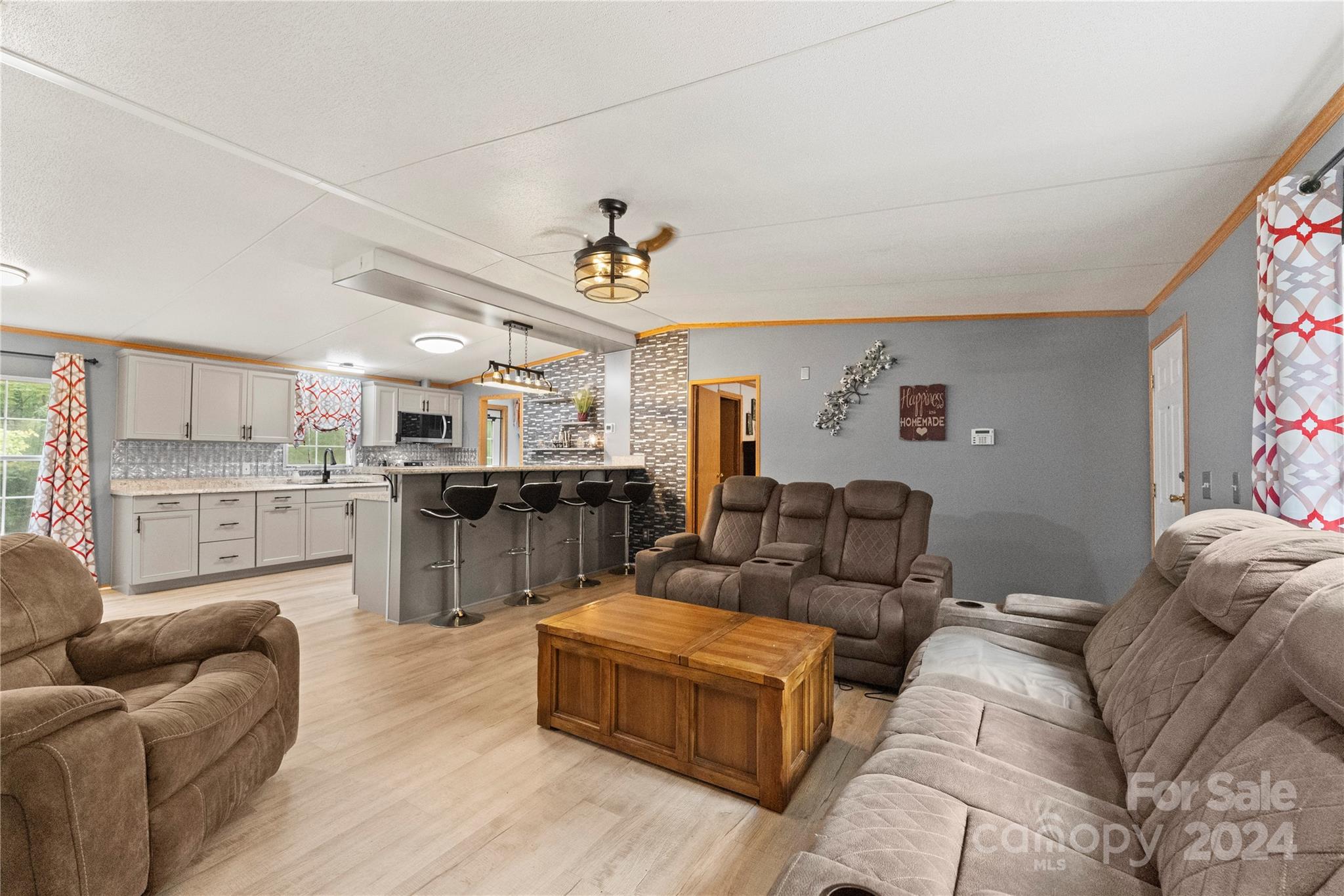 204 Humphrey Road Gastonia, NC 28052 - Photo 3 of 25 Gallery Image 3