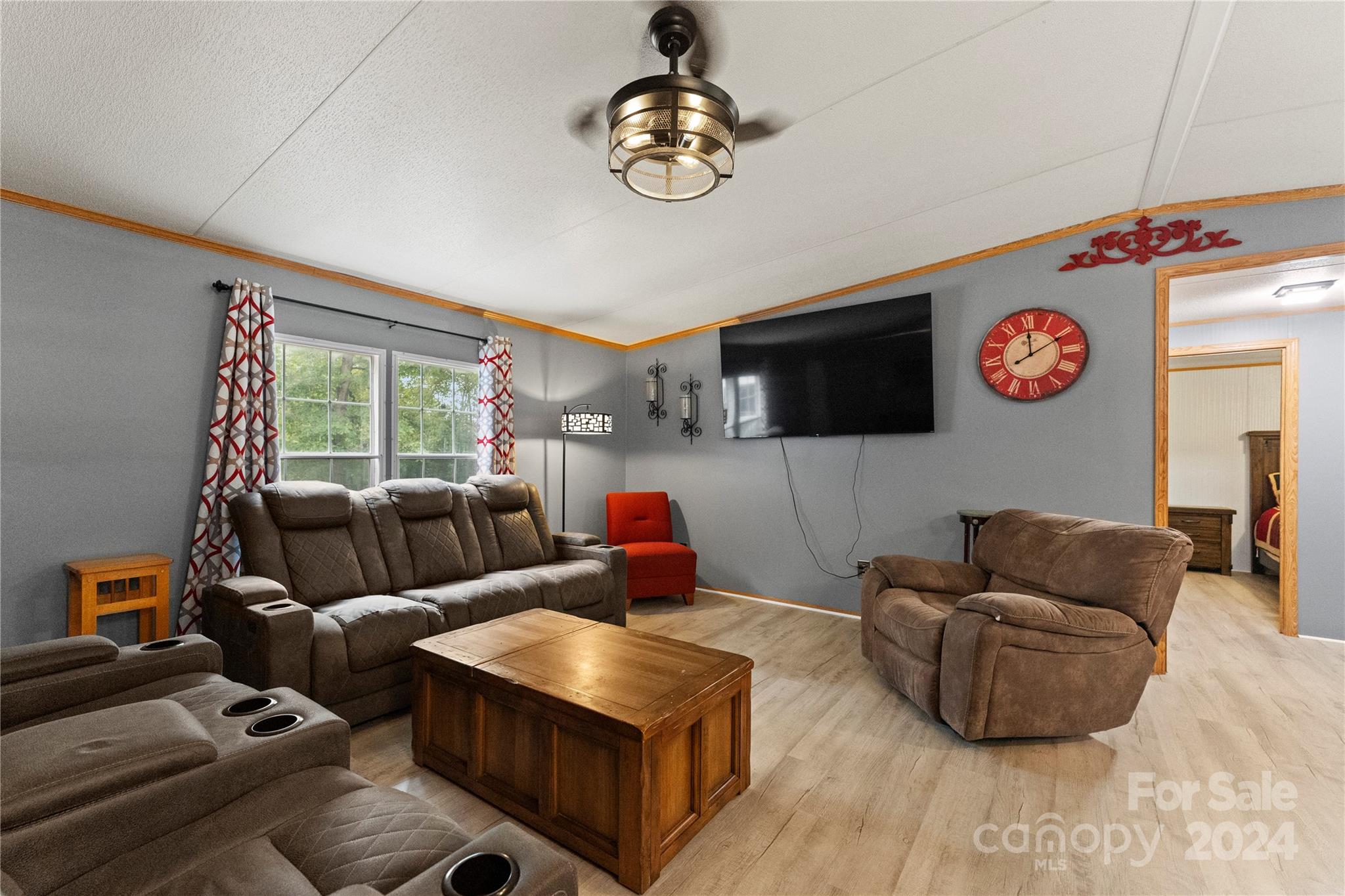 204 Humphrey Road Gastonia, NC 28052 - Photo 4 of 25 Gallery Image 4