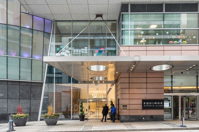 $2,120,000 | 2 Avery Street, Unit 35H, Boston, MA 02111