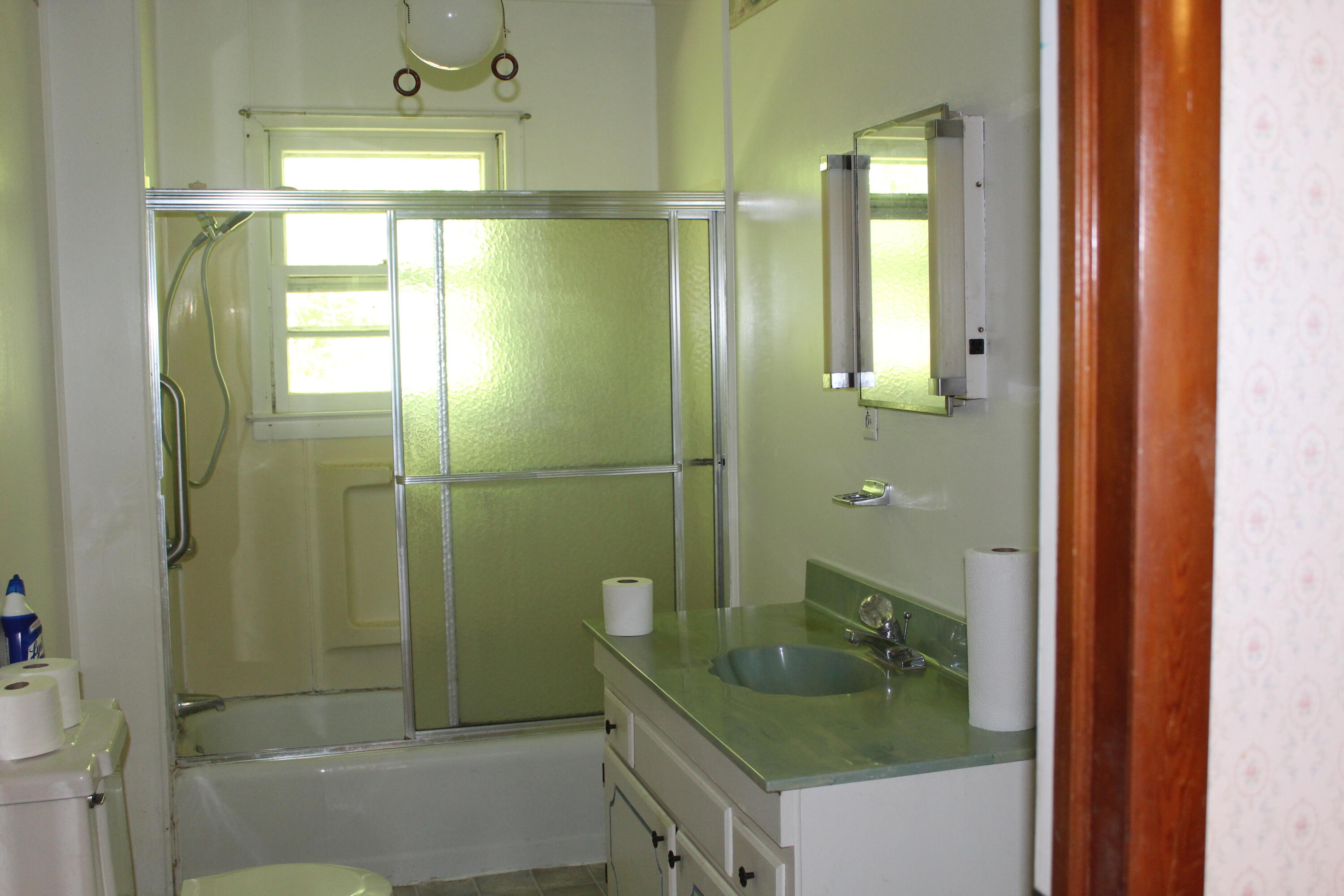 3532 Left Poor Valley Road Jonesville, VA 24263 - Photo 14 of 46 IMG_2808