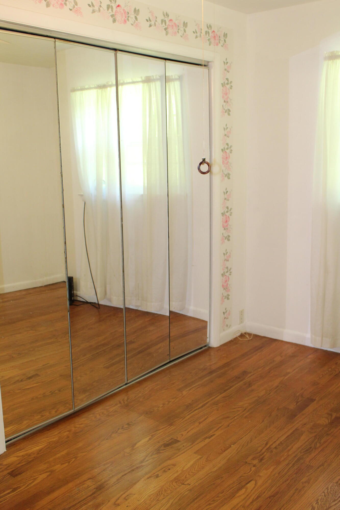 3532 Left Poor Valley Road Jonesville, VA 24263 - Photo 19 of 46 IMG_2813