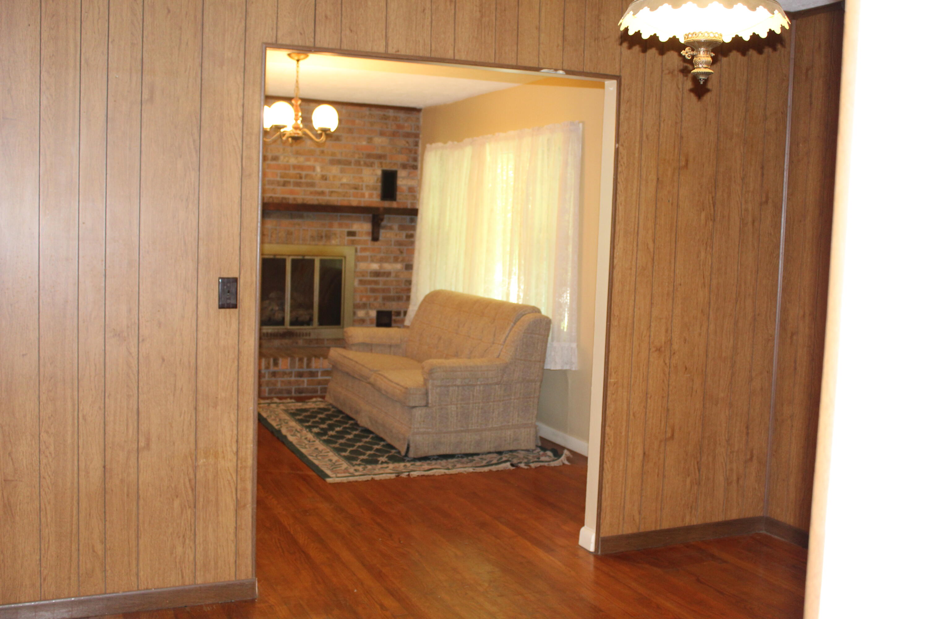 3532 Left Poor Valley Road Jonesville, VA 24263 - Photo 9 of 46 IMG_2818