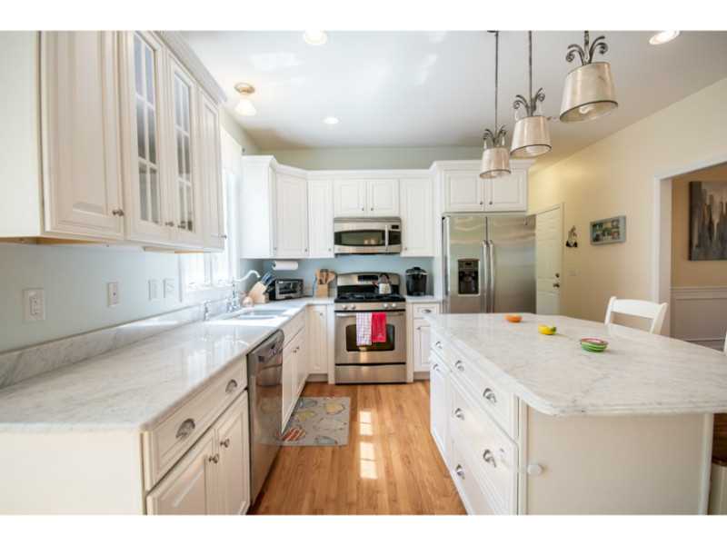 355 Cottrell Road Tiverton, RI 02878 - Photo 4 of 24 Kitchen.
