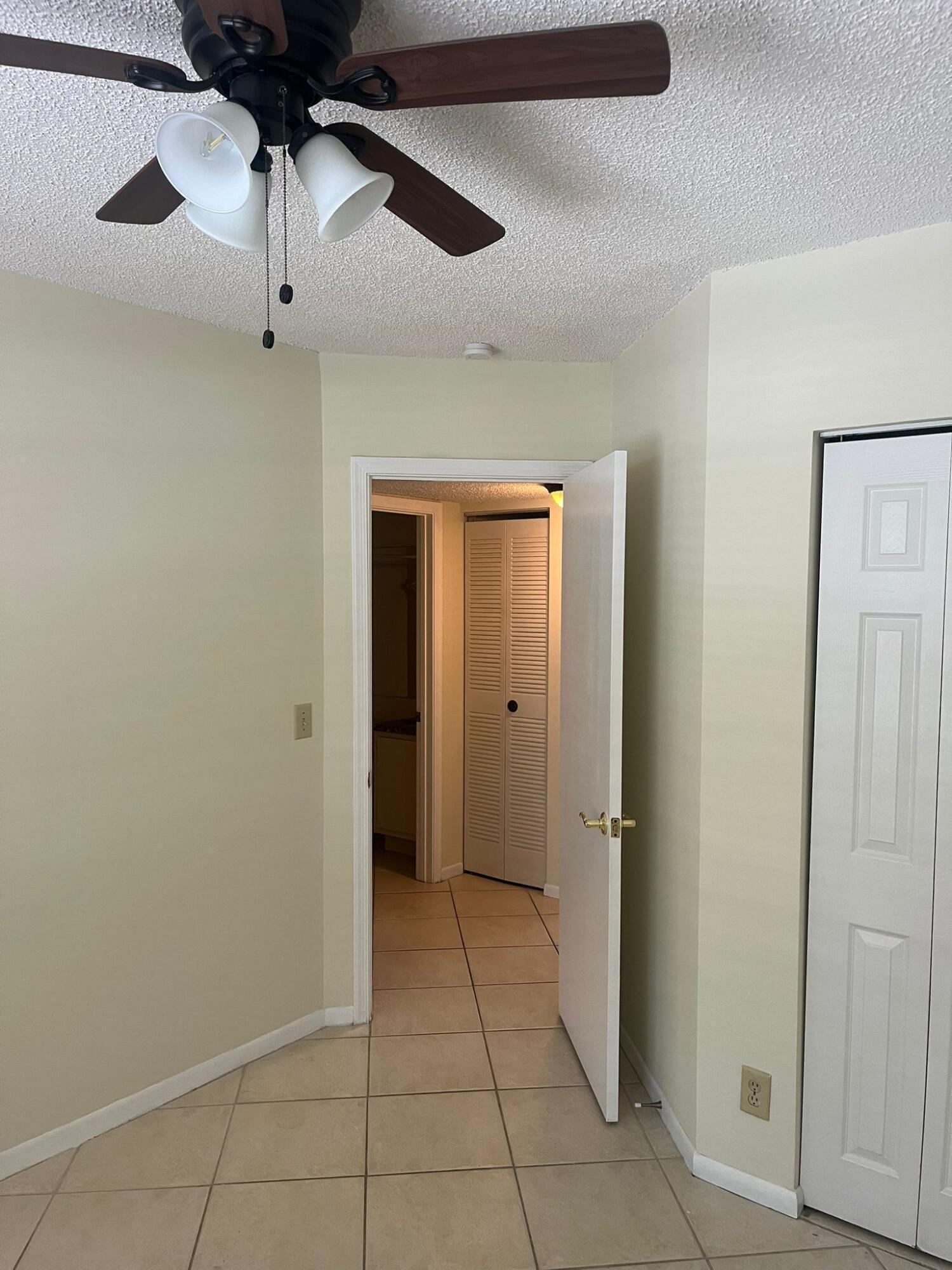 9993 Three Lakes Circle Boca Raton, FL 33428 - Photo 13 of 22 20240311183543788366000000-o
