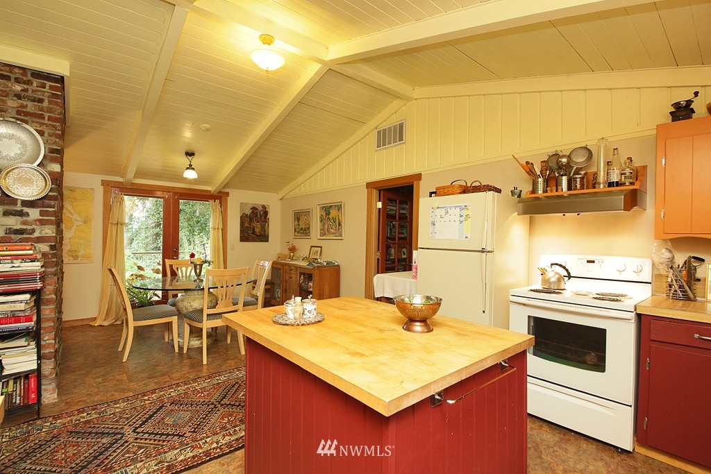 5051 View Road Langley, WA 98260 - Photo 8 of 22 Gallery Image 8