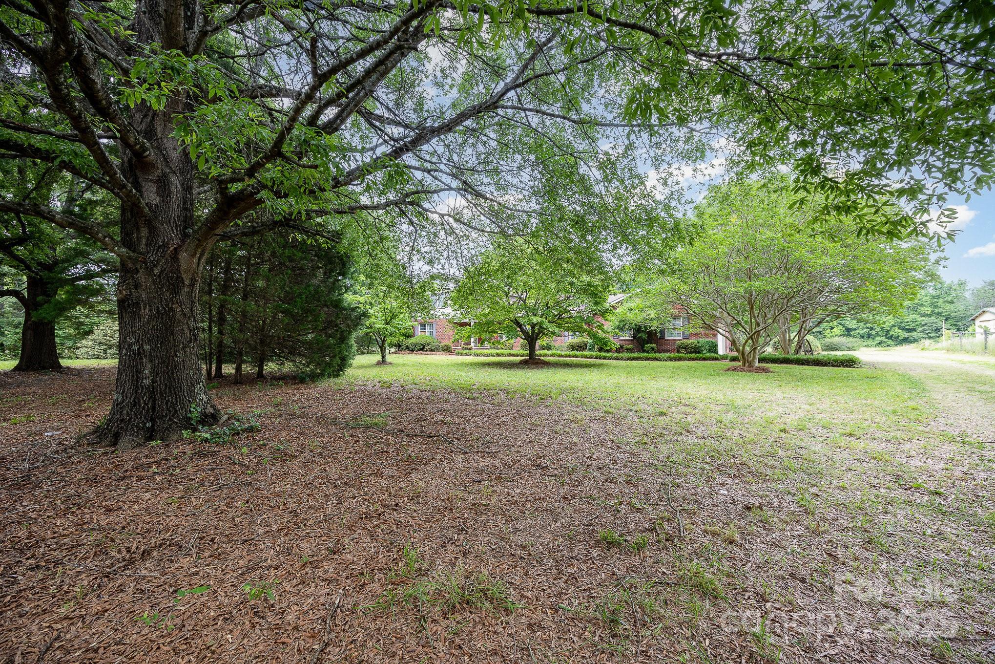 4630 Woodleaf Road Salisbury, NC 28147 - Photo 4 of 34