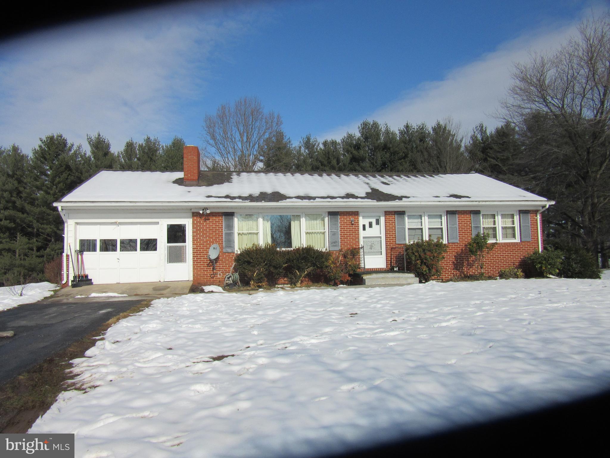 1329 Thurston Road Dickerson, MD 20842 - Photo 1 of 25 Front View