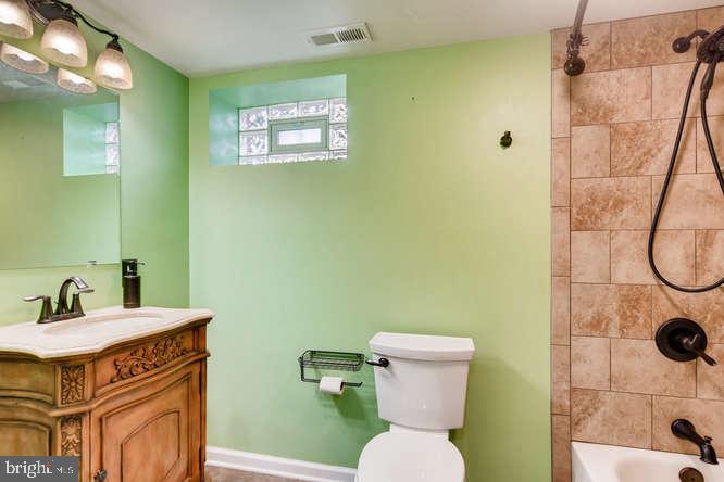 9827 Forge Park Road Perry Hall, MD 21128 - Photo 21 of 28 Gallery Image 21