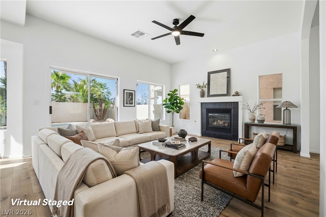 1494 Rancho Navarro Street Henderson, NV 89012 - Photo 6 of 76 Gallery Image 6