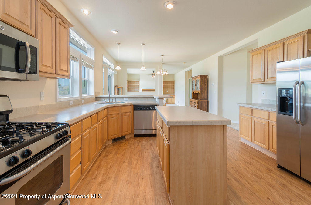 4567 W Road De Beque, CO 81630 - Photo 11 of 37 072821_4567wroad_10
