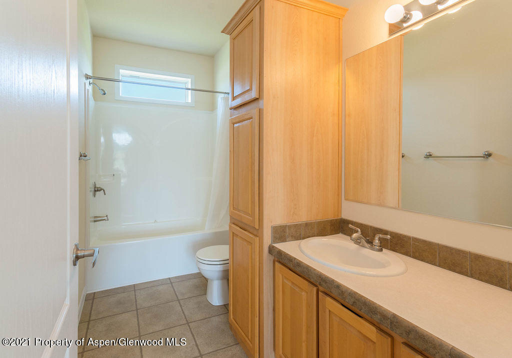 4567 W Road De Beque, CO 81630 - Photo 18 of 37 072821_4567wroad_17