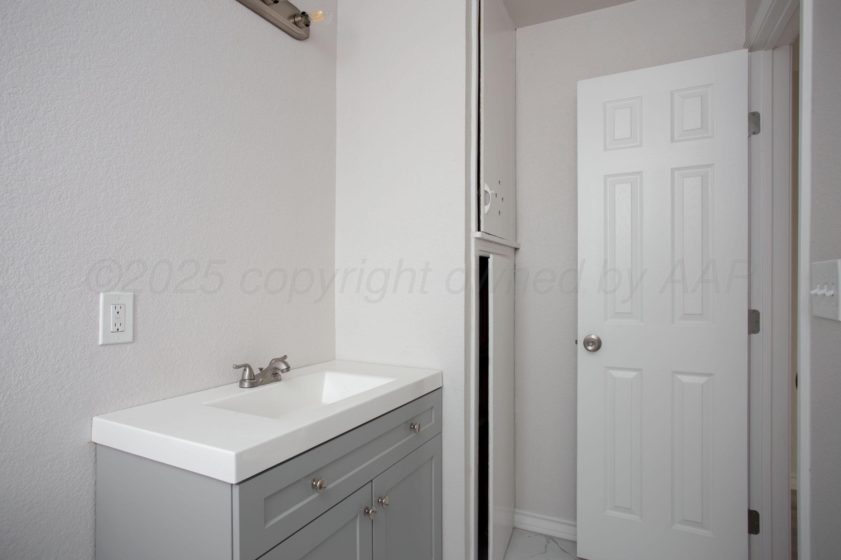 1720 South Highland Street Amarillo, TX 79103 - Photo 15 of 15 10