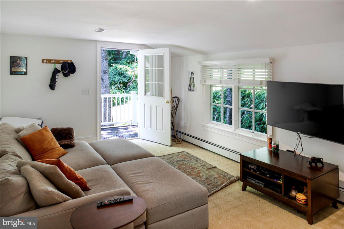 1229 Eagle Road Newtown, PA 18940 - Photo 33 of 53 Gallery Image 33