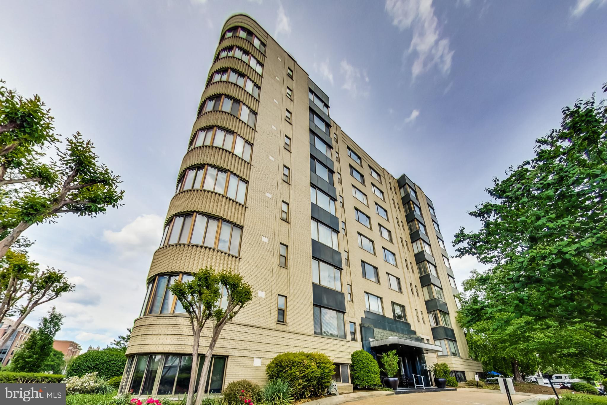 1 Scott Circle Northwest, Unit 711 Washington, DC 20036 - Photo 30 of 34