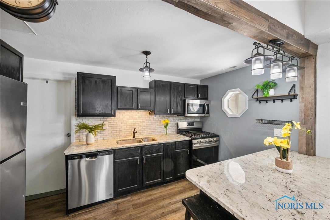 2509 Pickle Road Oregon, OH 43616 - Photo 10 of 29 Gallery Image 10