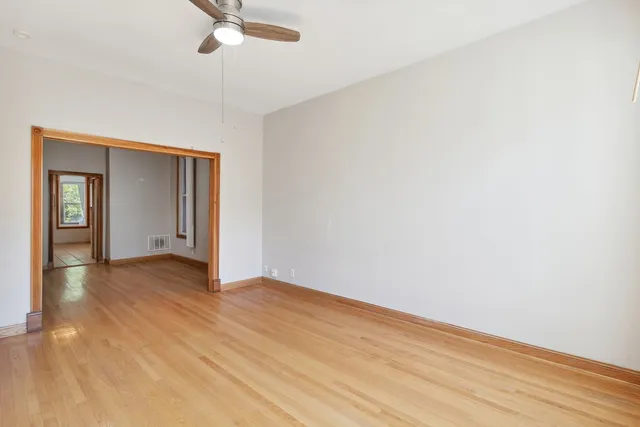 $1,100,000 | 2527 North Ashland Avenue, Chicago, IL 60614