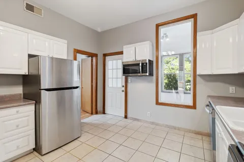 $1,100,000 | 2527 North Ashland Avenue, Chicago, IL 60614