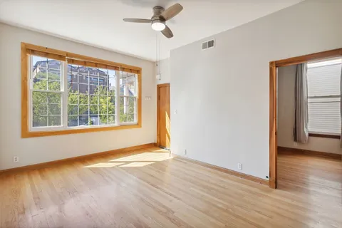 $1,100,000 | 2527 North Ashland Avenue, Chicago, IL 60614