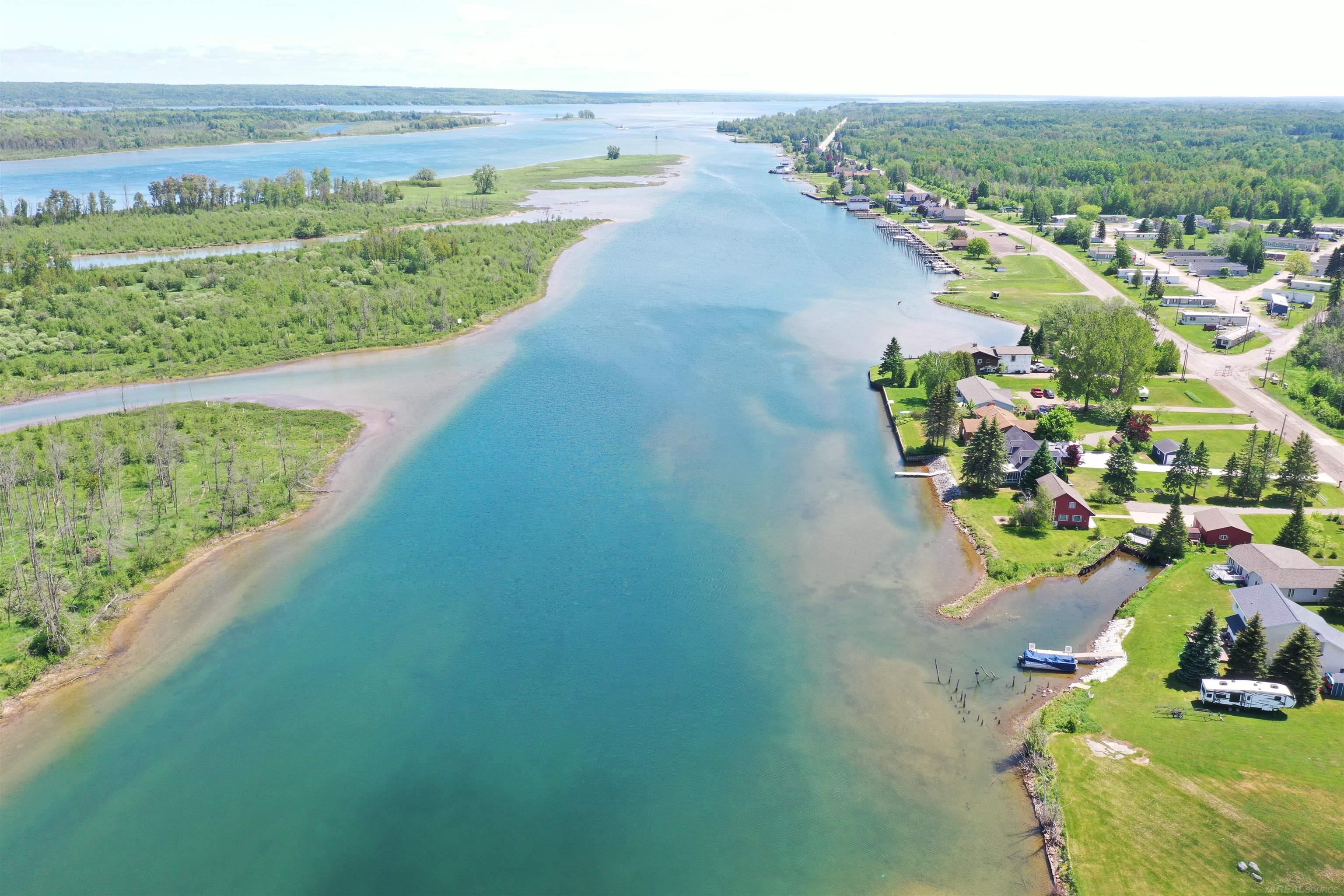 2039 South Riverside Drive Sault Ste. Marie, MI 49783 - Photo 73 of 75